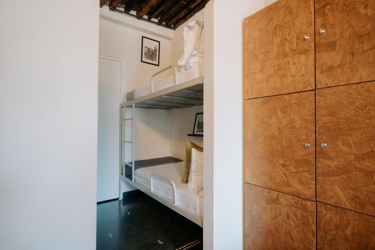Hostel Le Stanze Del Piccadilly Genua Zewnętrze zdjęcie
