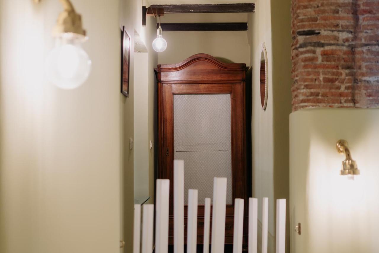 Hostel Le Stanze Del Piccadilly Genua Zewnętrze zdjęcie