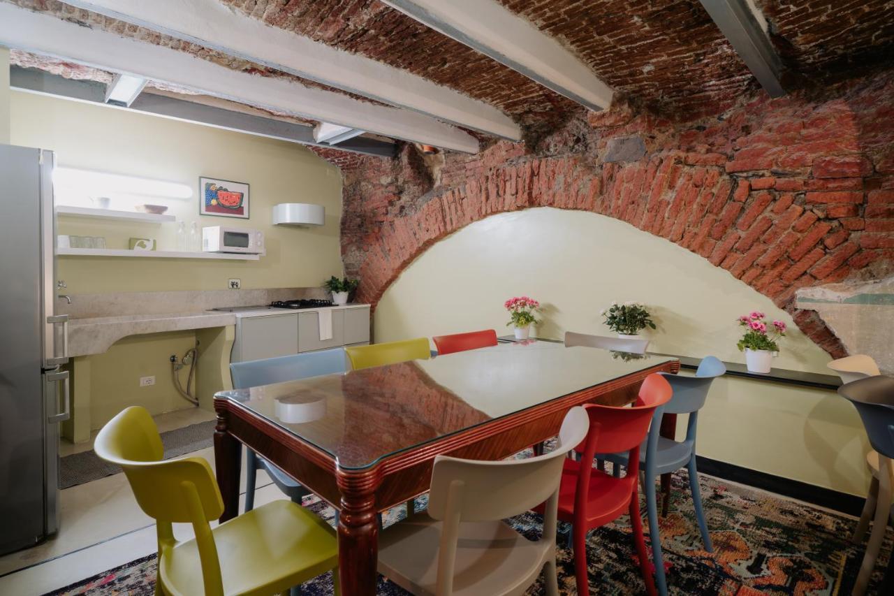 Hostel Le Stanze Del Piccadilly Genua Zewnętrze zdjęcie